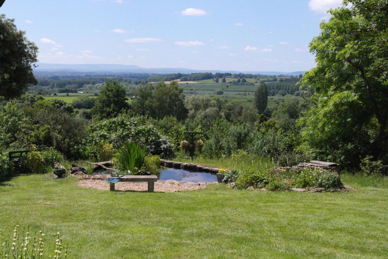 Prospect Barn Bed & Breakfast Hereford Bagian luar foto