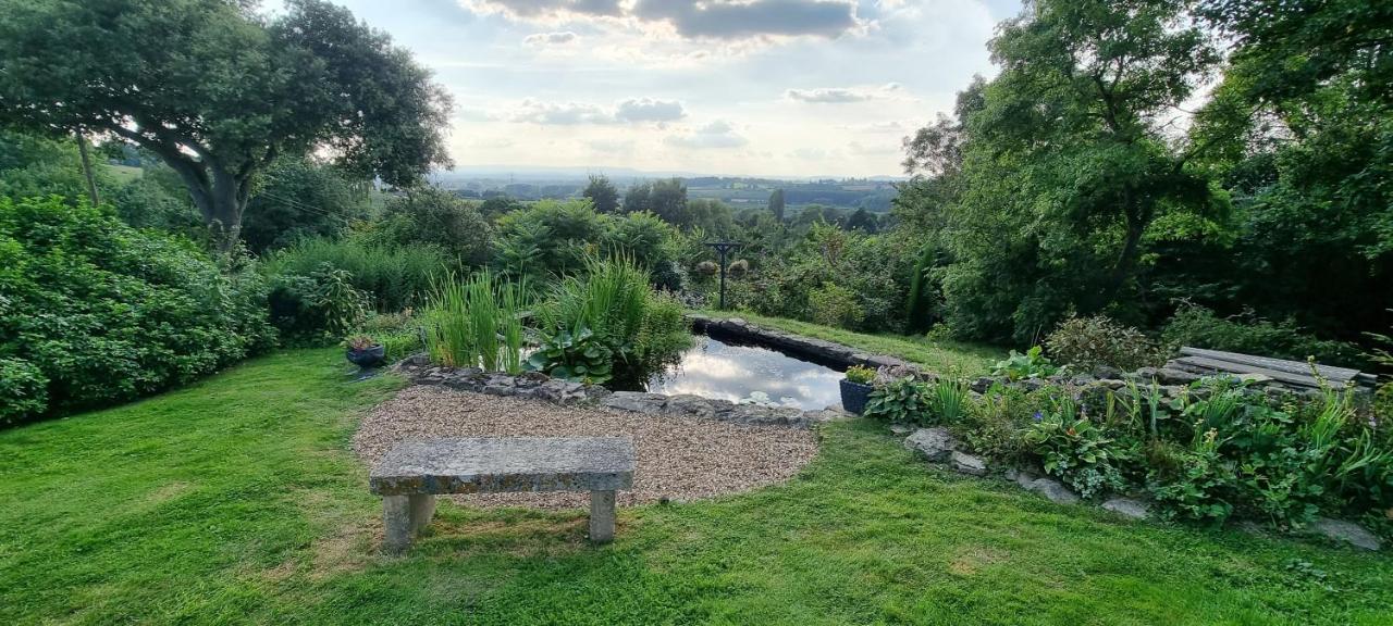 Prospect Barn Bed & Breakfast Hereford Bagian luar foto
