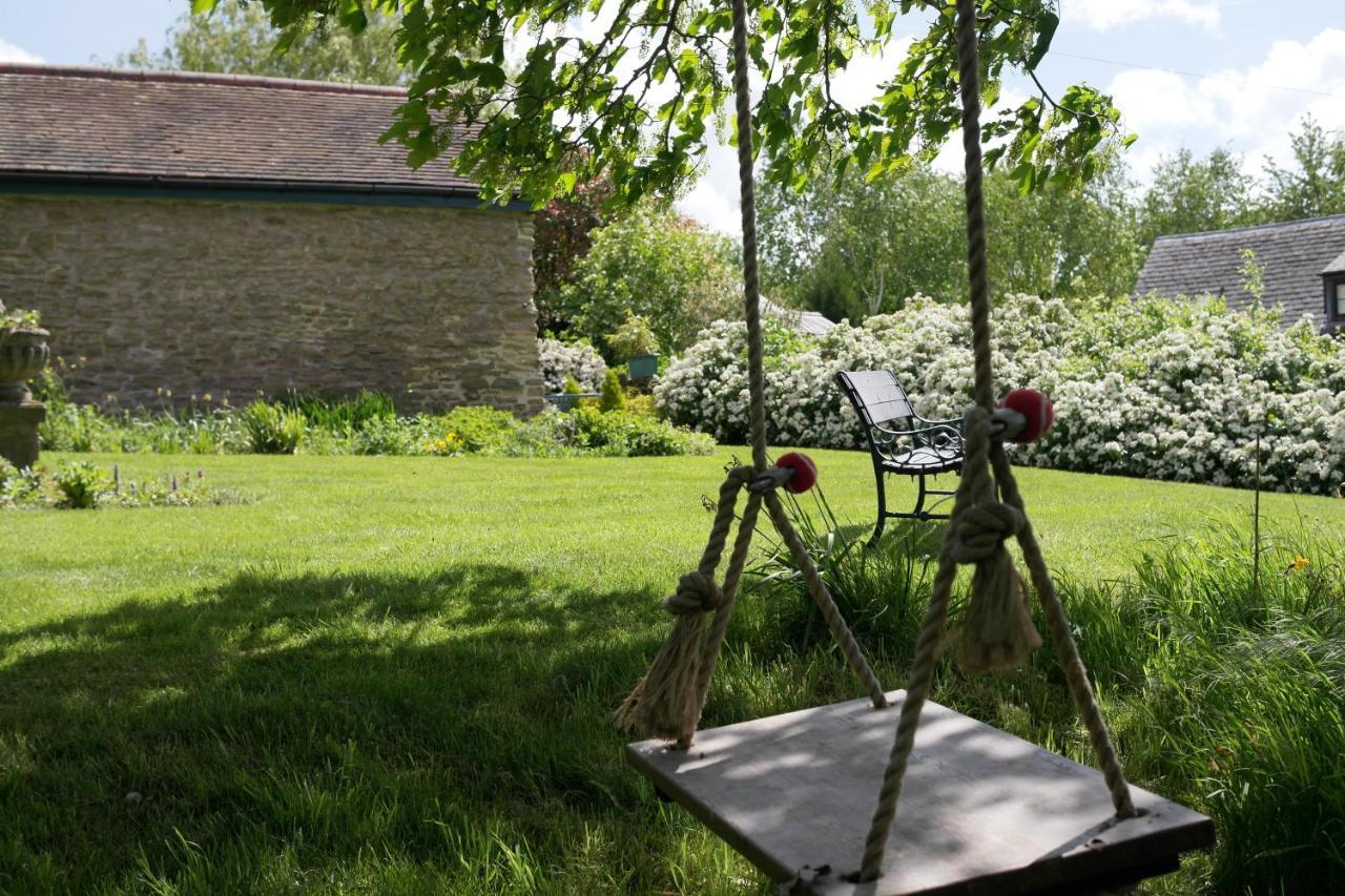 Prospect Barn Bed & Breakfast Hereford Bagian luar foto